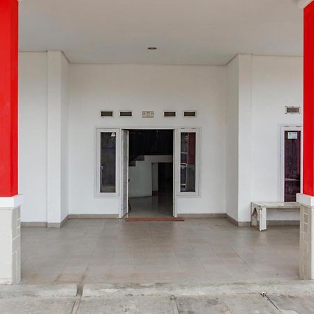 Hotel O Rajabasa Near Universitas Lampung Formerly Hotel Prasetya Бандар-Лампунг Экстерьер фото