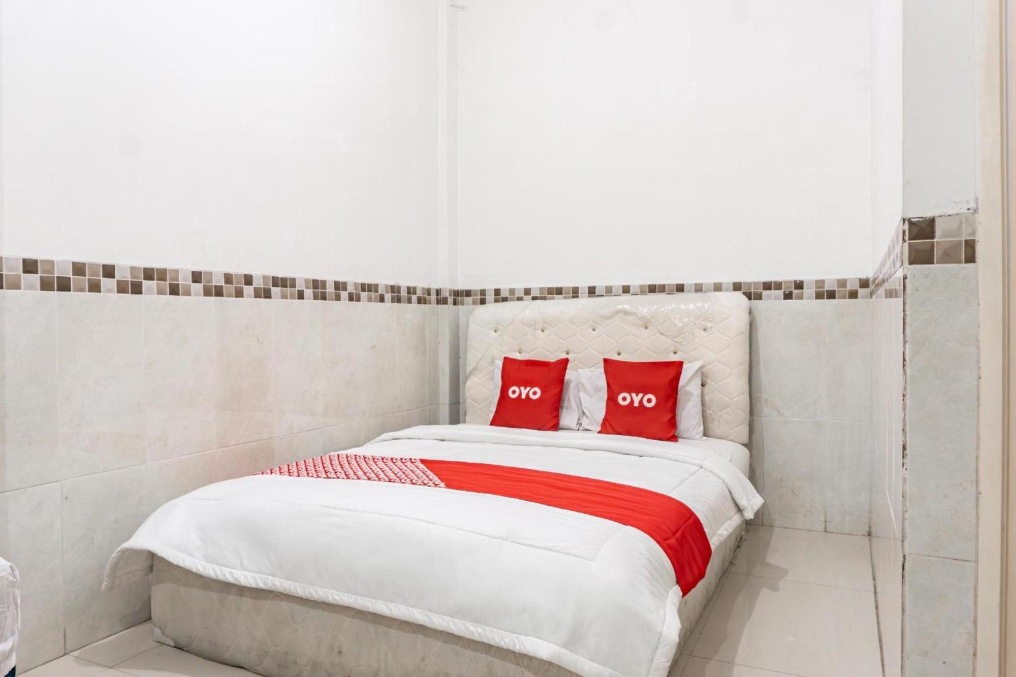 Hotel O Rajabasa Near Universitas Lampung Formerly Hotel Prasetya Бандар-Лампунг Экстерьер фото