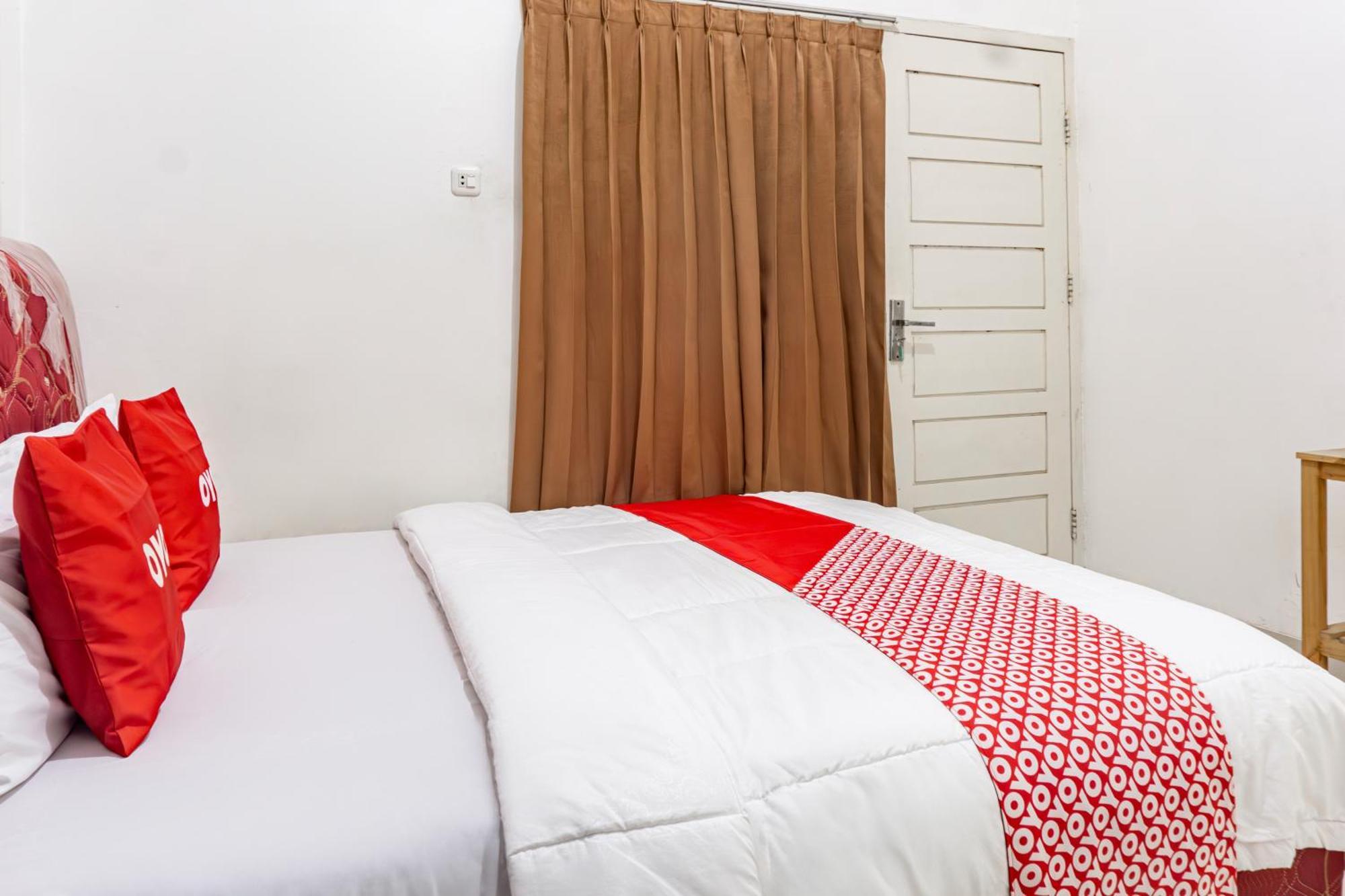 Hotel O Rajabasa Near Universitas Lampung Formerly Hotel Prasetya Бандар-Лампунг Экстерьер фото